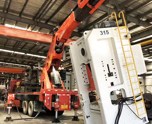 紫云提升工作效率，选择优质折臂吊租赁服务