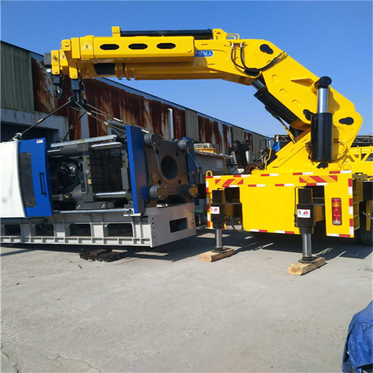 紫云 大吨位折臂吊出租费用解析：一小时租赁多少钱