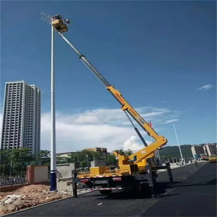 紫云维修路灯的曲臂升降车出租