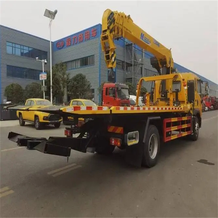 紫云附近小随车吊出租电话，轻松解决搬运烦恼