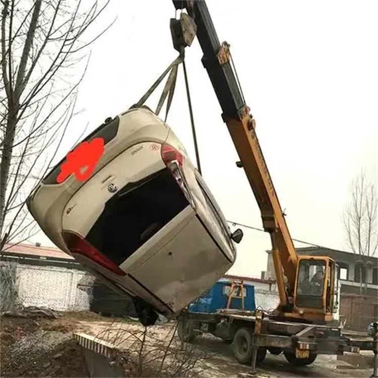 紫云随时待命，吊车24小时道路救援服务全解析